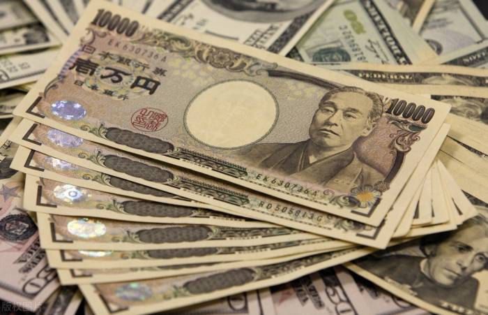 Japan Post Bank Turmoil Pressures U.S. Debt Market