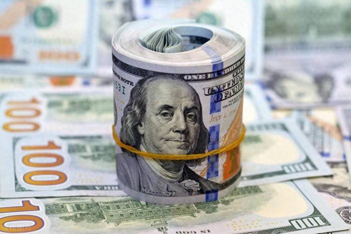 Gold Surges, Renminbi Peaks: Economic Turning Point Ahead?