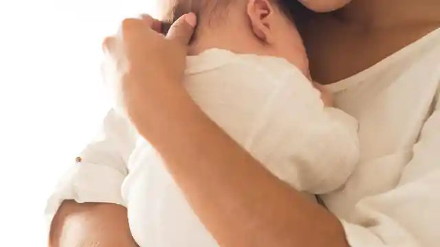 Husband Leaves Wife And 3-Month-Old Baby Due To Indicent With Dog Husband Leaves Wife And 3-Month-Old Baby Due To Indicent With Dog