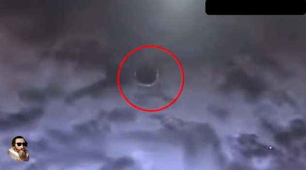 The Top 10 Military UFO Sightings That Remain Unexplained